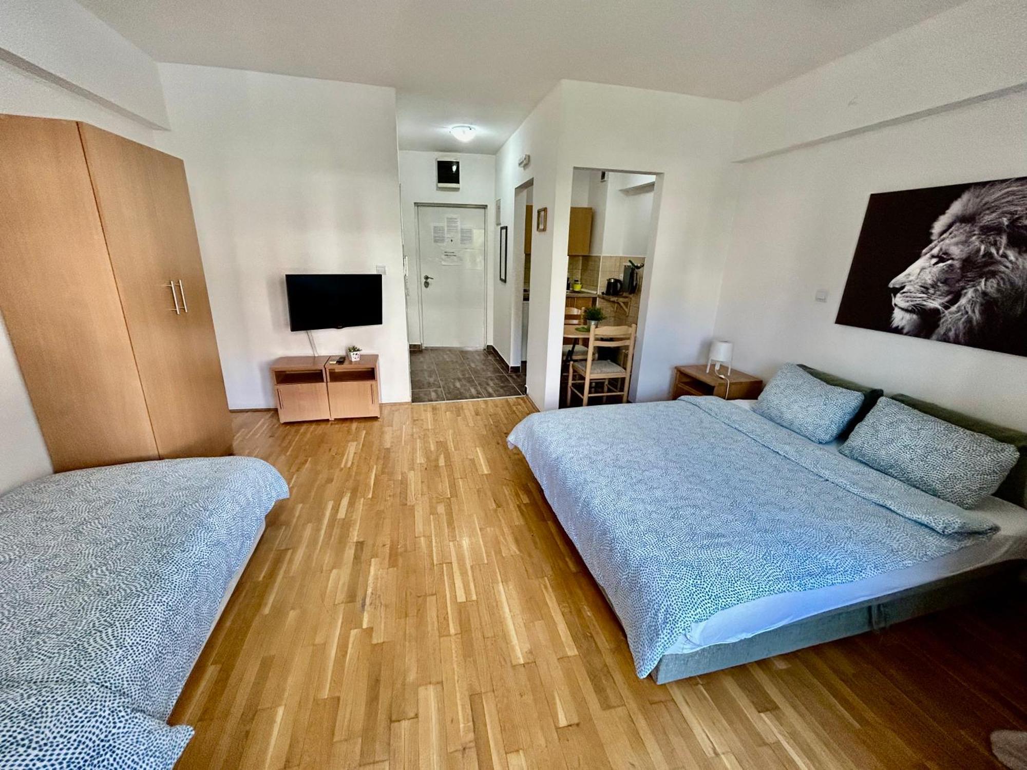 Apartments Mitende 부드바 외부 사진