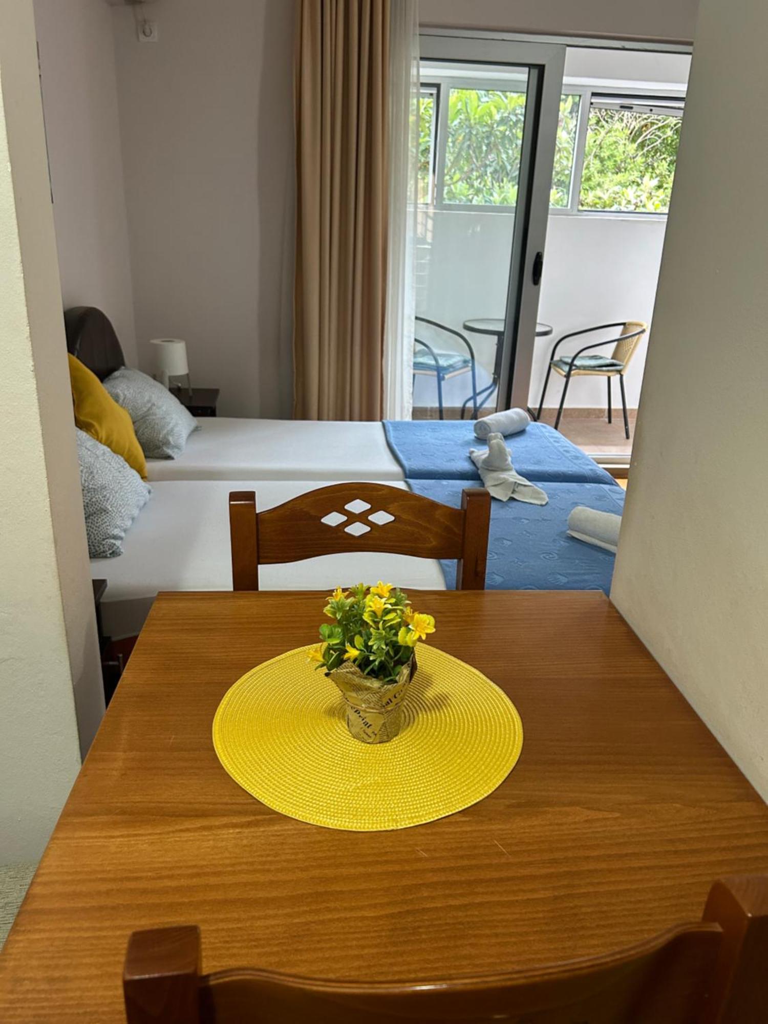 Apartments Mitende 부드바 외부 사진